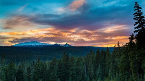 Diamond Peak []