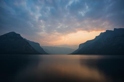 Lake Minnewanka, Alberta