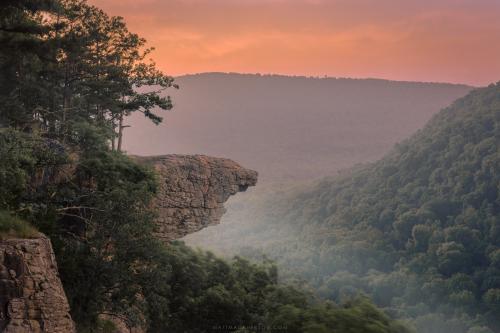 Hawksbill Crag, Arkansas