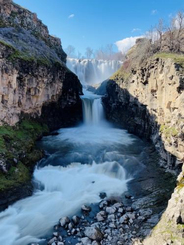 White River Falls State Park in Oregon