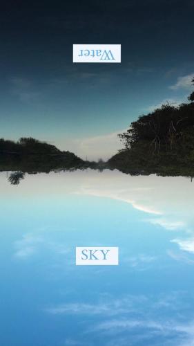 Water or Sky ? Secret place