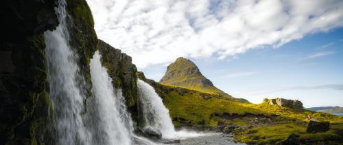 Mt. Kirkjufell &amp; Kirkjufellsfoss, Grundarfjörður, Iceland