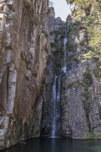 Véu da Noiva waterfall. Minas Gerais, Brazil.  .