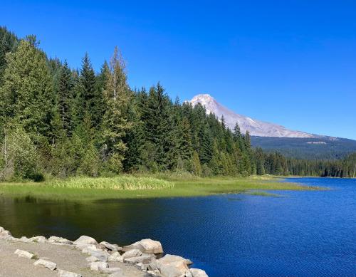 Thrillium Lake, Oregon, USA