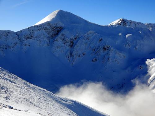 A look at Starorobociański Wierch, Western Tatras, Poland