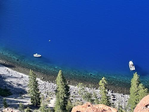 Crater Lake National Park - Oregon, USA OC