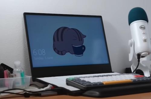 looking for this super cute wallpaper. appreciate the help