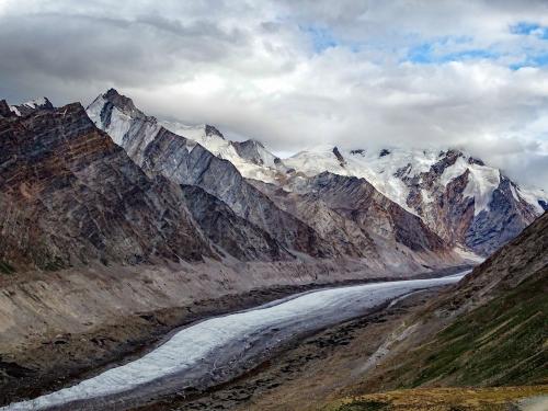 22km long Glacier, Zanskar, India