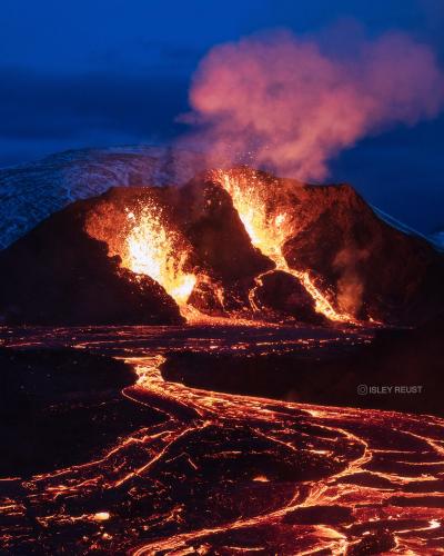 Fagradalsfjall Eruption in Iceland  IG: isleyreust