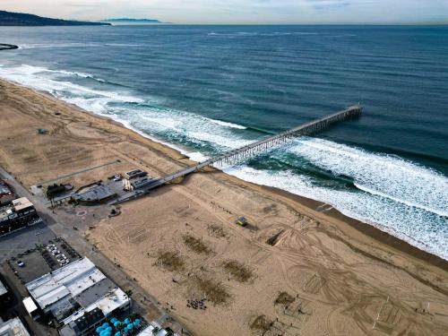 Hermosa Beach, California