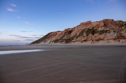 Baylys Beach, New Zealand