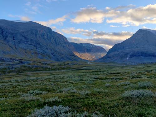 The final rays of sunshine, Kebnekaise, Sweden. OC,