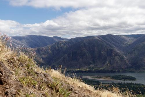 Columbia River Gorge, OR/WA border