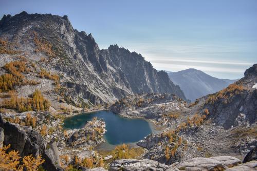 The Enchantments in WA during "larch season"  4000 × 2667 @alwayslocalphotos