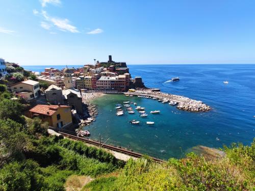 Vernazza  from hiking trail