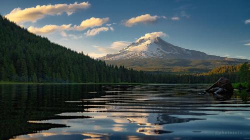 Oregon's Trillium Lake