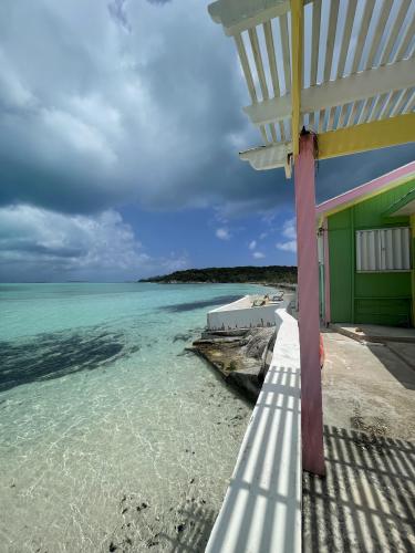 HOOPERS BAY EXUMA