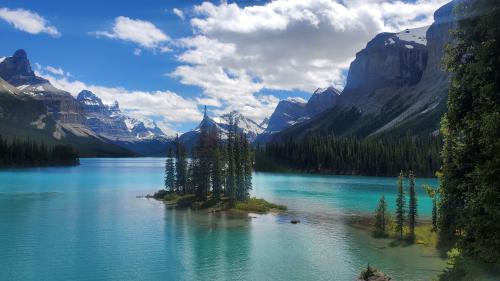 Spirit Island in Maligne Lake, Jasper National Park. Alberta, Canada