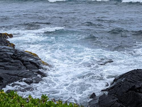 Panulu'u Black Sand Beach Hawaii