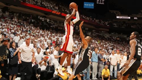 Basketball game-winning shot