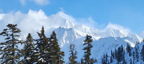 Mount Shuksan, North Cascades, Washington USA