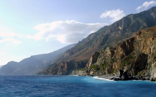 Crete Cliffs