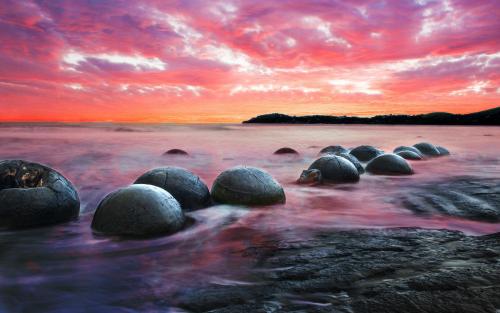 Moeraki Boulders - Otago Coast NZ