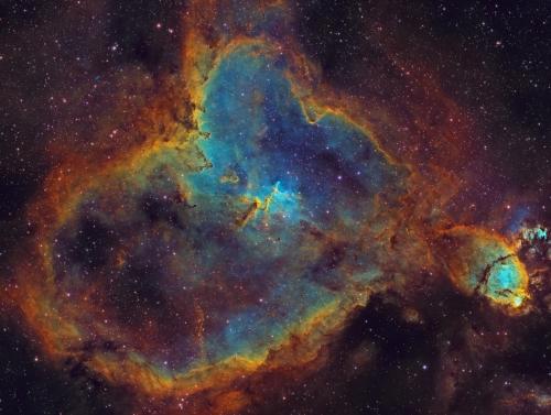 IC1805 Heart Nebula in exuberant colors