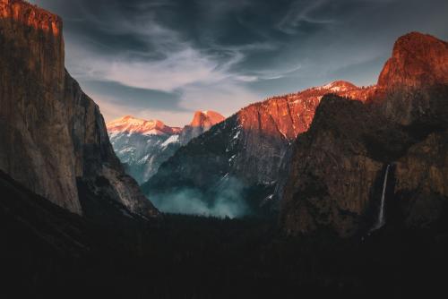 "Tunnel View" Overlooking Yosemite Valley, Yosemite National Park