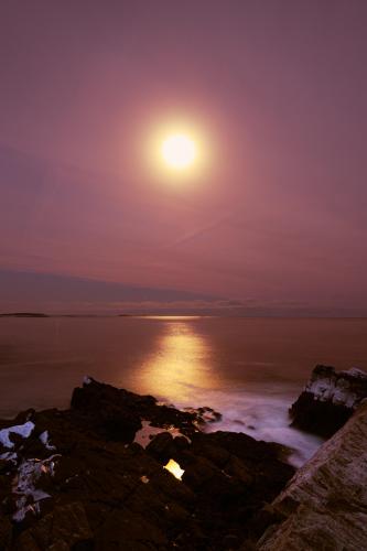 The moon and its reflection on the Maine Coast [3111 x 4666]