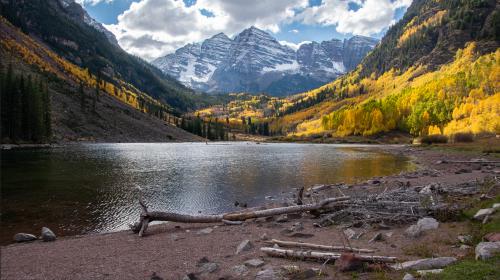 Maroon Bells in peak fall colors, Aspen, CO