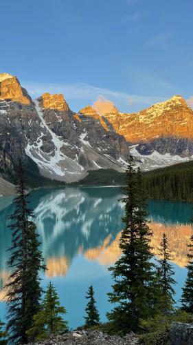 Sunrise at Moraine Lake, Alberta