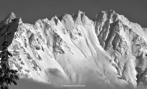 Mountain range in Mt Baker National Forest