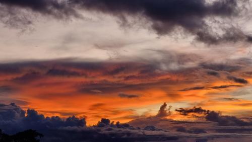 Sun n' clouds