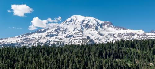 Mount Rainier, seen from Reflection Lake in Mount Rainier NP