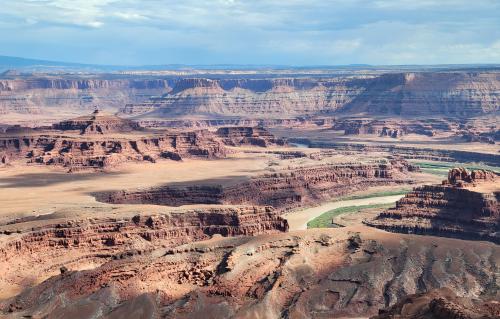 Dead Horse Point, Utah   Flickr: Michael Kwok