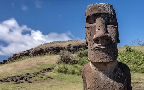 Moai 2