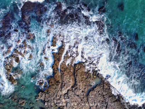 topdown view of San Juan, La Union, Philippines' beach. #mavicmini #sanjuanlaunion