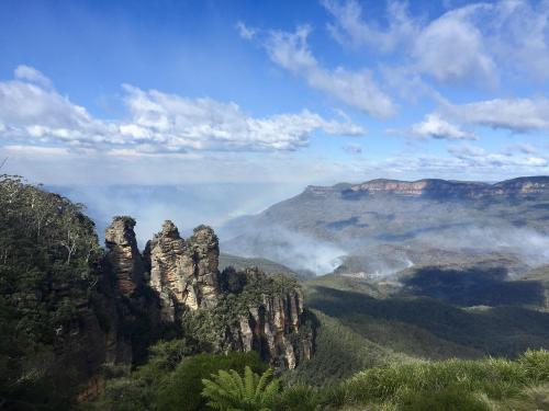 Three sisters plus rainbow, Blue Mountains, NSW, Australia