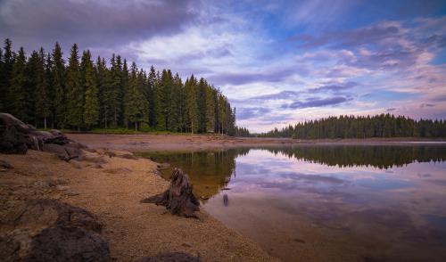 Waterscape sunset in the mountain