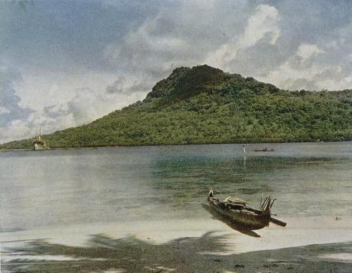 Stunning 1908 photo of Tolomon mountain on Chuuk Lagoon