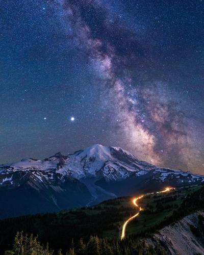 Another Spectacular Night Under the Stars in Mount Rainier National Park, Washington, USA.