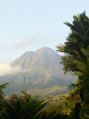Unobstructed view of a volcano, La Fortuna, Costa Rica
