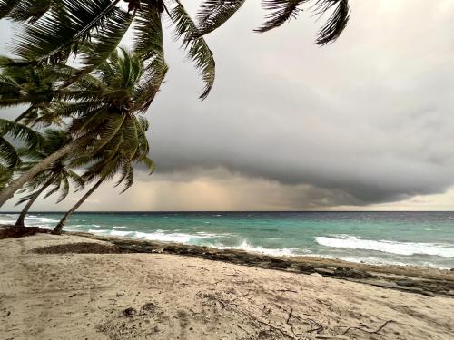 Storm's a Comin' | Geiymiskih Fannu, Fuvahmulah, Maldives