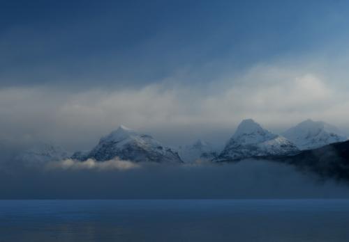 Lake MacDonald at a Rare Clear Morning. Braved the -12F weather for the shot!  @seanaimages