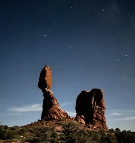 Balance Rock at 1am Arches NP Moab