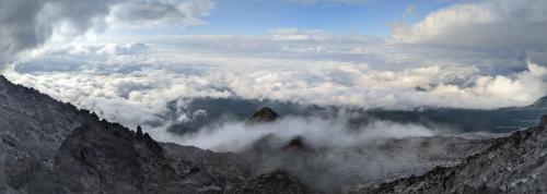 Morning views from Monitor Ridge on Mt. St. Helens