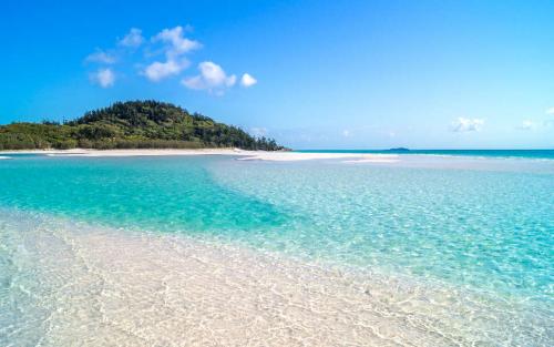 Whitehaven Beach, Queensland, Australia