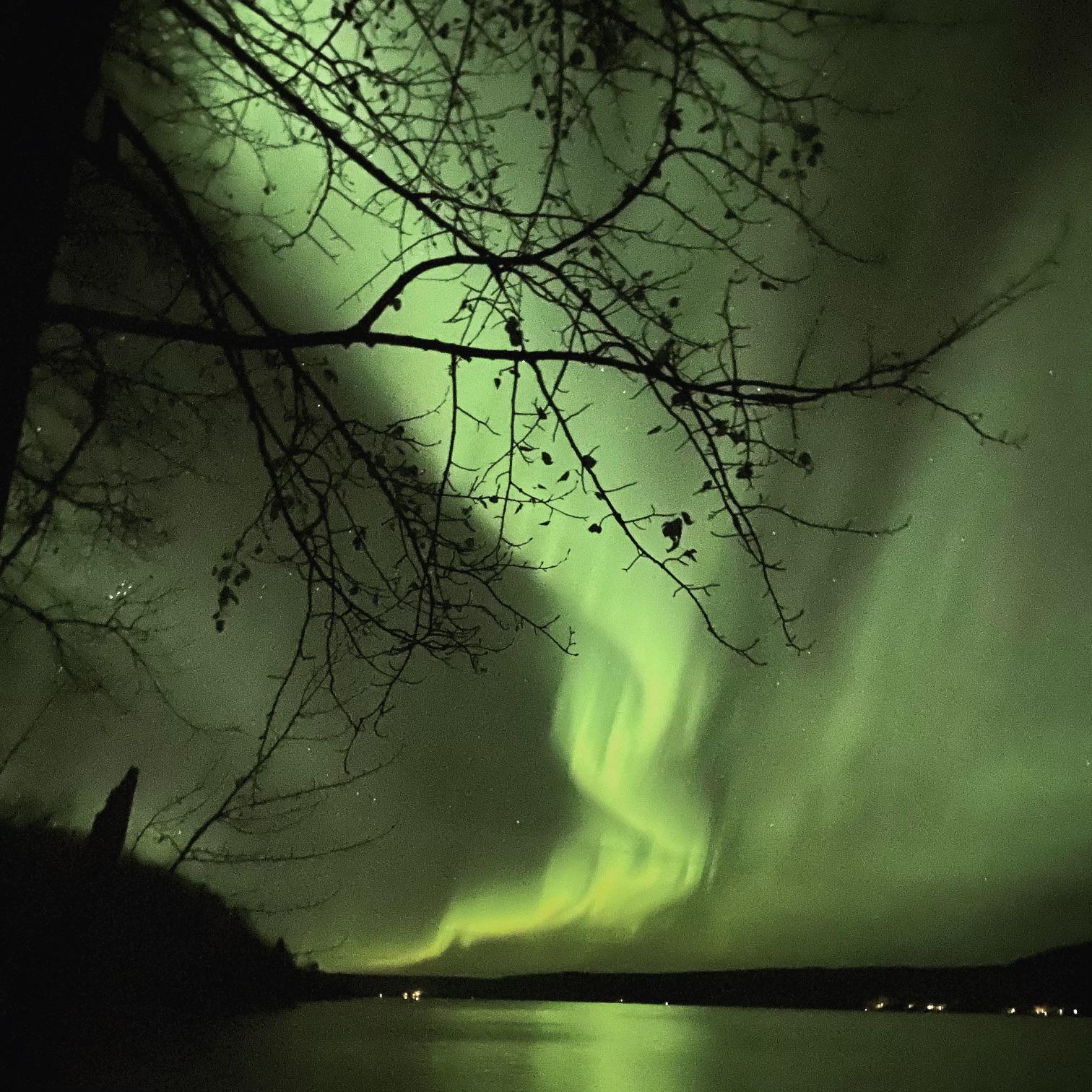 Moberly Lake, B.C, Canada. Oct ‘21. Aurora Borealis over the lake.